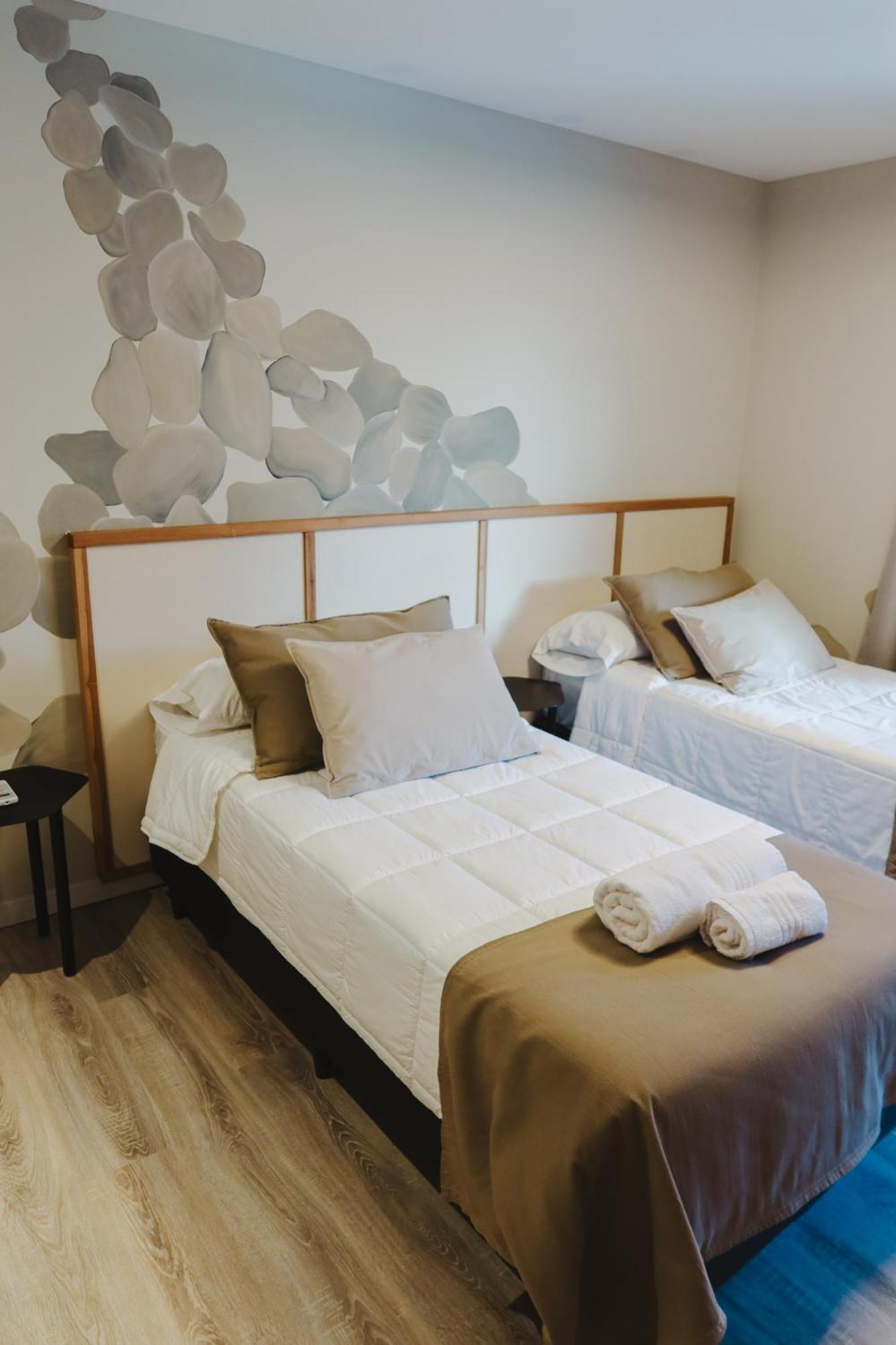 Hostal Faz *
